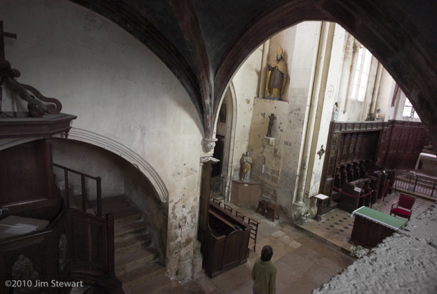 Église Saint-Genest : interior