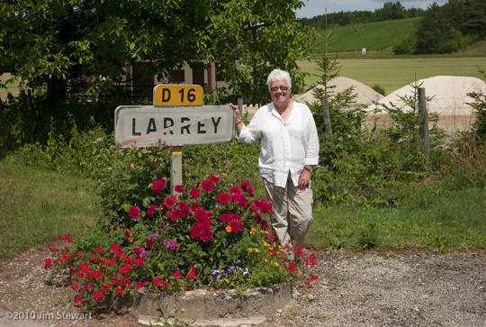 Ruth : Happy at Larrey