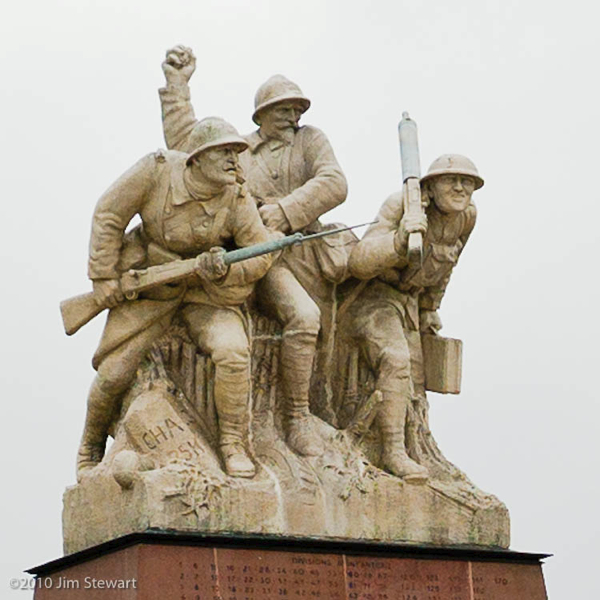 Ferme de Navarin : Memorial (Detail)